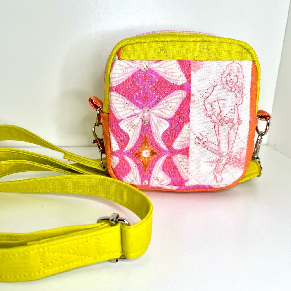 New Dolly P Handmade Crossbody Bag Dolly Parton with Adjustable Strap